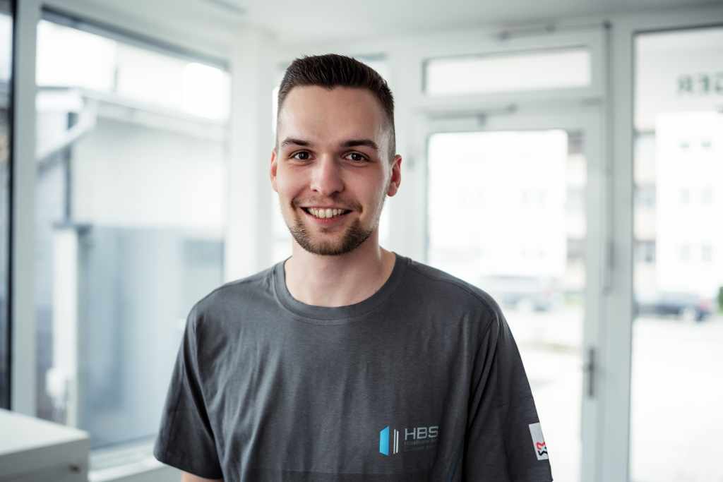 Jonas Hesselbacher, Geschäftsführer und Maler- und Lackierermeister